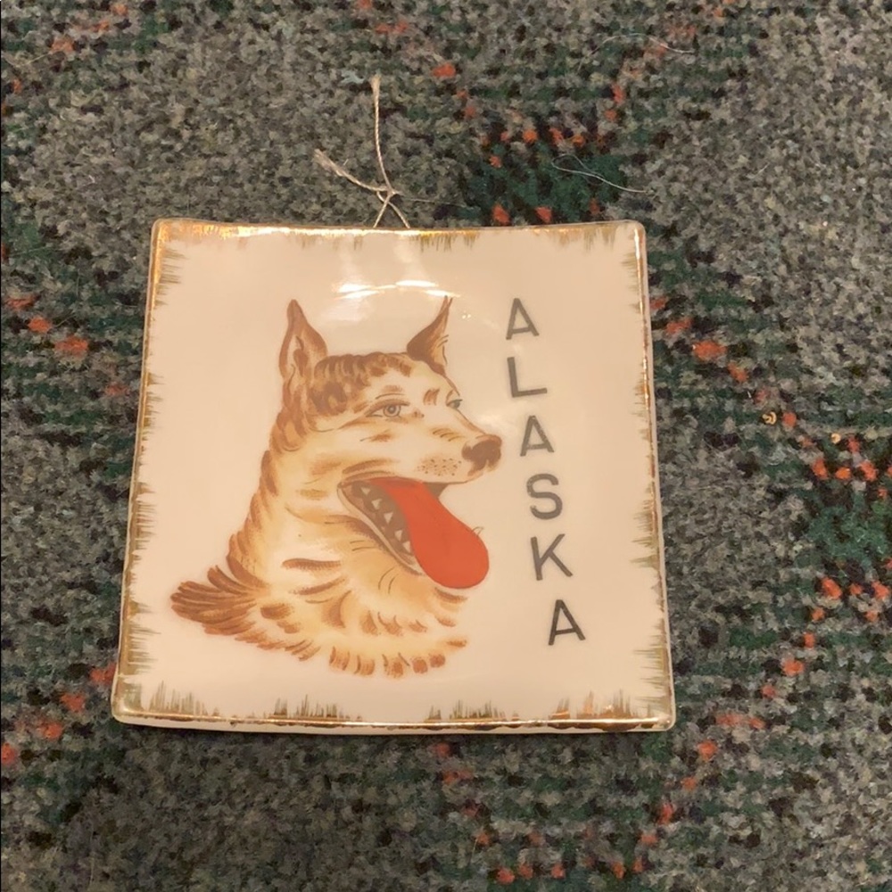 Small Alaska Decorative Hanging Plate